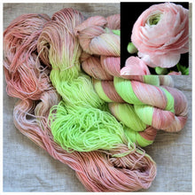 Load image into Gallery viewer, Ranunculus (Assigned Pooling) (Dyed as Ordered if Not in Stock)