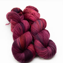 Load image into Gallery viewer, Satsuma is named for the Japanese Plum often named a Blood -plum. Rich layered tones of reds with undertones of purple and gold and overtones of plum. Stone fruit are always associated with Christmas in my memories, for they were a rare treat found in our Christmas socks at the end of our beds early Christmas mornings.