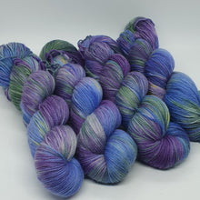 Load image into Gallery viewer, Bed of Violets