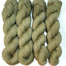 Load image into Gallery viewer, Thorn (Selkie Fingering SW Merino/Silk/Yak) (V)