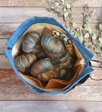 Load image into Gallery viewer, Outback Project Bag (Medium)
