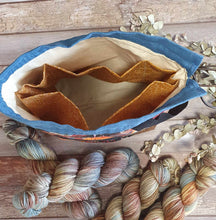 Load image into Gallery viewer, Outback Project Bag (Medium)
