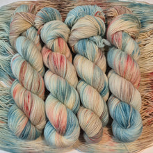 Load image into Gallery viewer, Cuddlepie (May Gibbs Collection)
