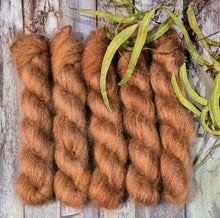 Load image into Gallery viewer, Isn't it Gummy! (May Gibbs Collection)
