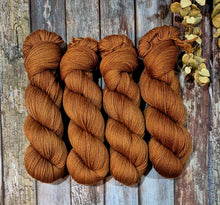 Load image into Gallery viewer, Isn't it Gummy! (May Gibbs Collection)
