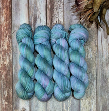 Load image into Gallery viewer, Moonglade (Fledgling 4ply Sock - SW Merino / Nylon)
