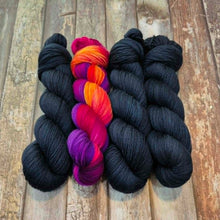 Load image into Gallery viewer, Dark Knight (Fledgling 4ply Sock - SW Merino / Nylon)
