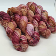 Load image into Gallery viewer, Rose Finch
